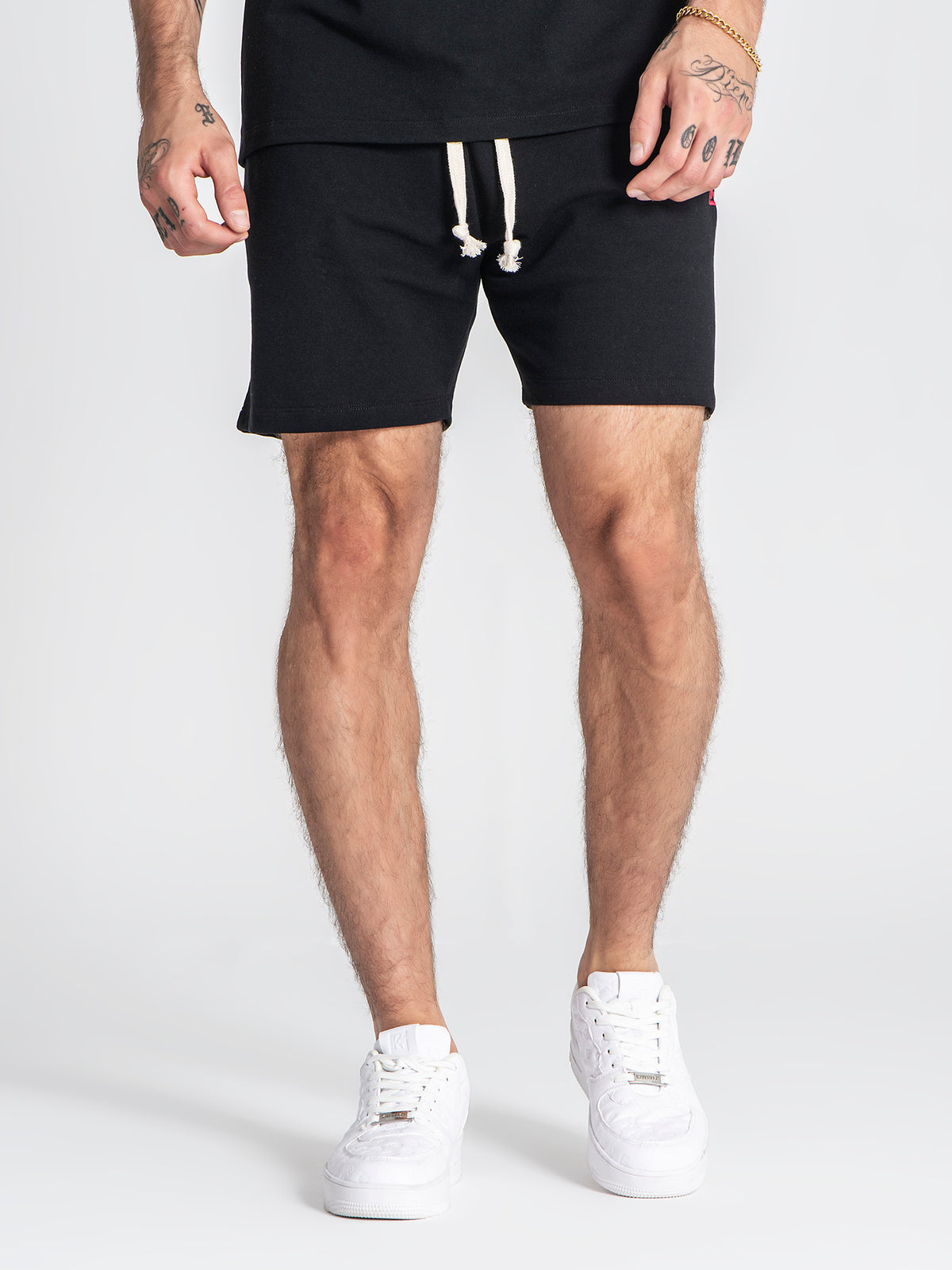 shorts / Black Pop Out Shorts