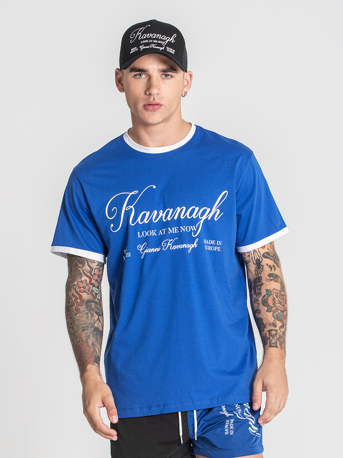 t-shirts / Blue Showstopper Tee