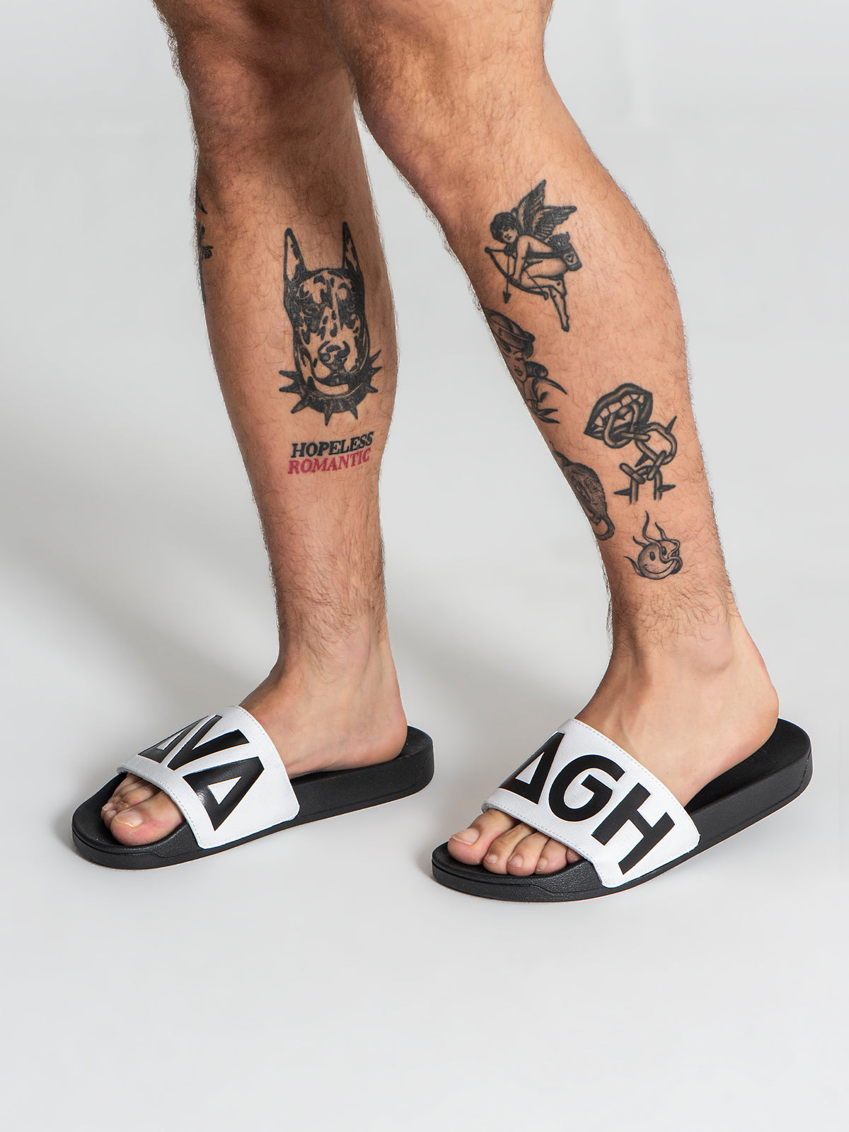 sliders / White Futura Sliders