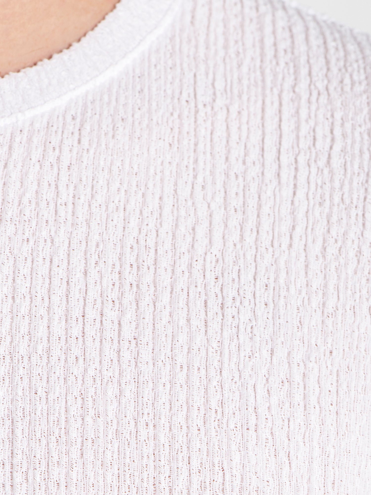 t-shirts / White Texture Tee